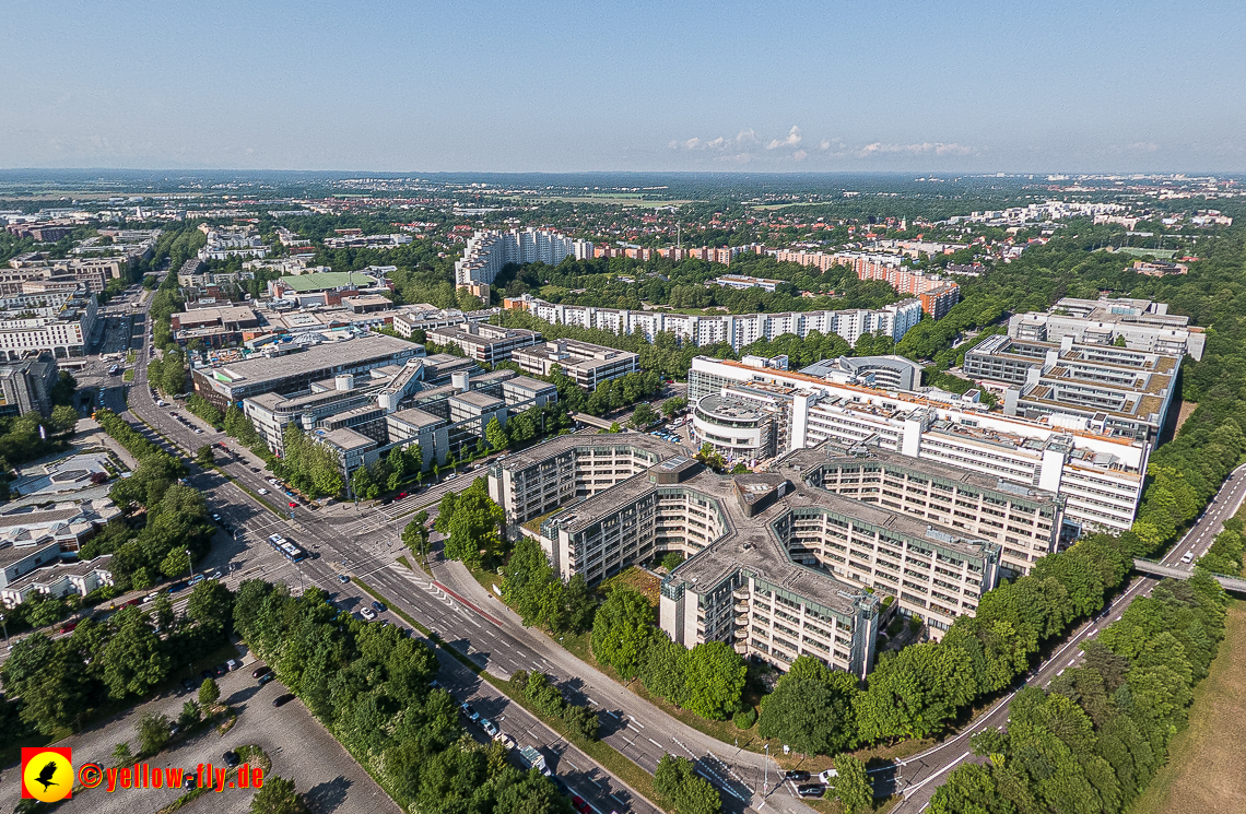 07.06.2023 - Neuperlachs neue Mitte mit PEP, Perlach Plaza, Share, Allianzversicherung und Wohnring